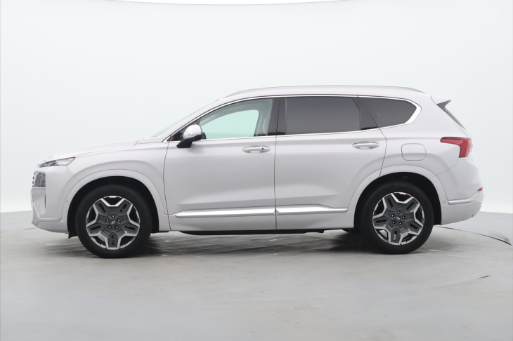 Hyundai Santa Fe 1.6 T-GDI HEV 4x4 CZ Luxury 1.MAJ