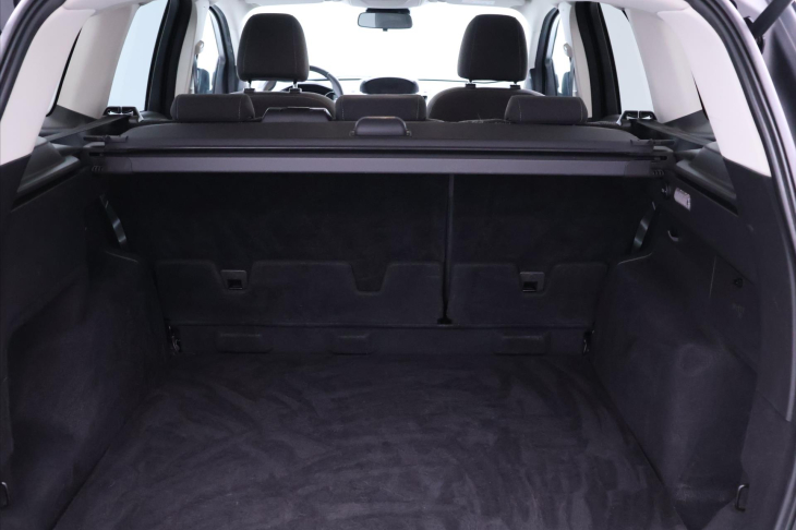 Ford Kuga 1,5 EB 110kW Trend Serv.Kniha