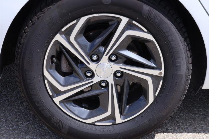 Hyundai i30 1,5 T-GDI 117kW Family Smart