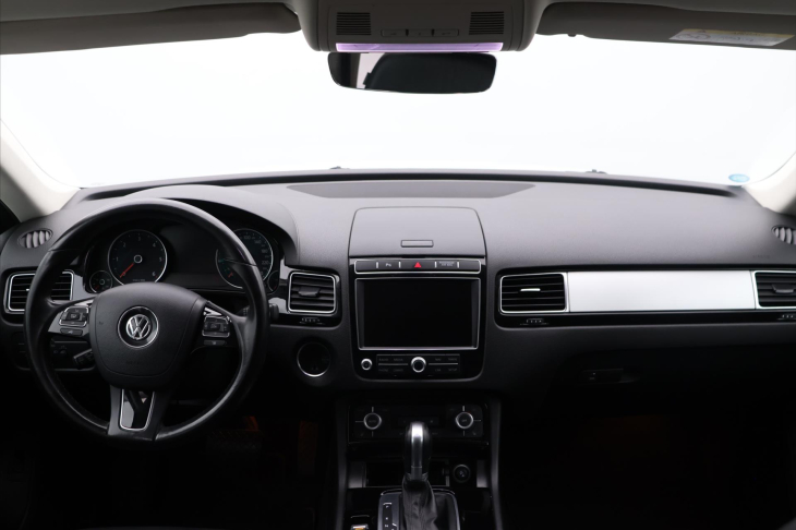 Volkswagen Touareg 3,0 TDI V6 193kW Tiptronic 4M CZ