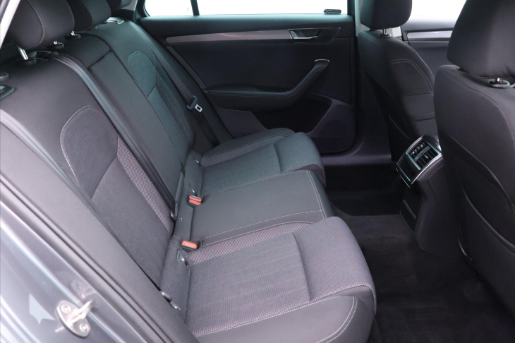 Škoda Superb 2,0 TDI 147kW 4x4 Style DPH