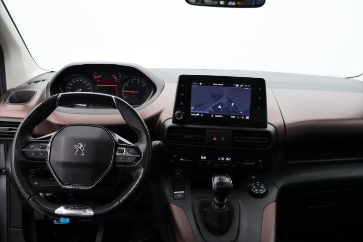 Peugeot Rifter 1,2 81kW GT-Line Aut.klima Tažné
