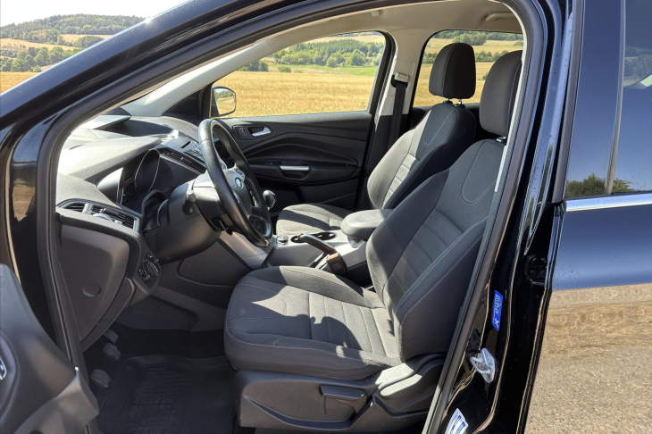 Ford Kuga 1,6 EB 110kW CZ Aut.Klima