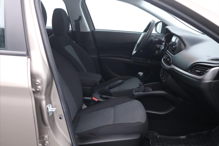 Fiat Tipo 1,4 70kW CZ Klima Lounge