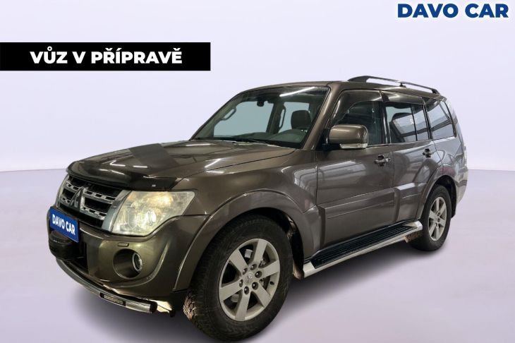 Mitsubishi Pajero 3,2 DI-D 147kW Instyle 7-Míst