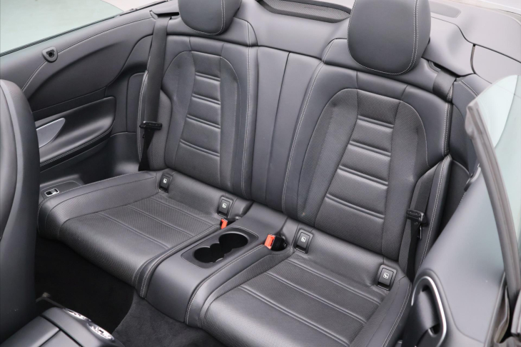 Mercedes-Benz Třídy E 3,0 53 320kW AMG 4Matic+ DPH