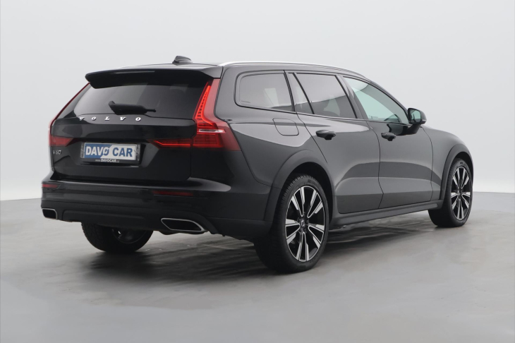 Volvo V60 2,0 B4 AWD Cross Country DPH