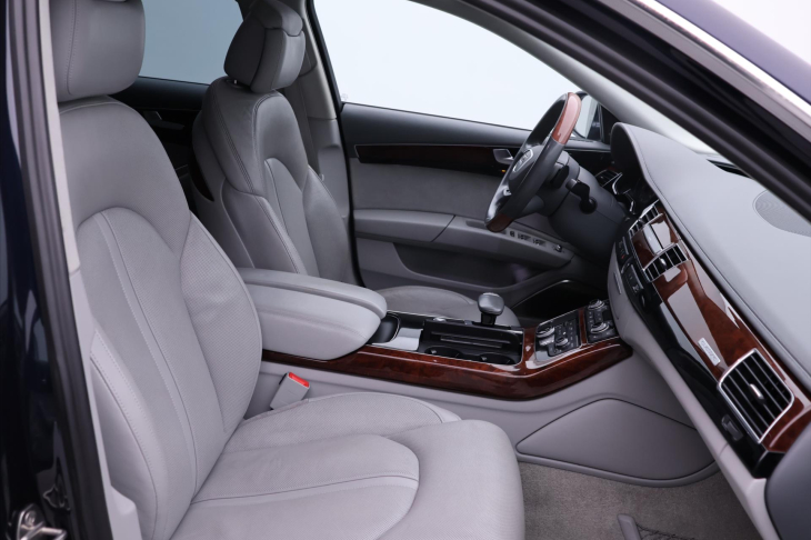 Audi A8 4,2 FSI 273kW Quattro Tiptronic