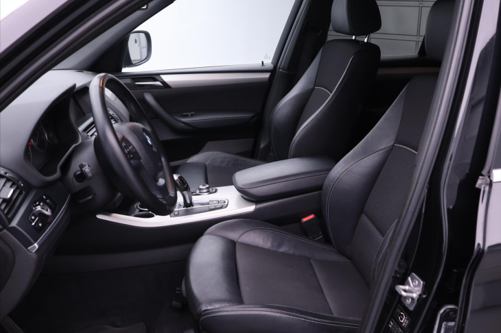 BMW X3 2.0 20d 135kw xDrive  Kůže