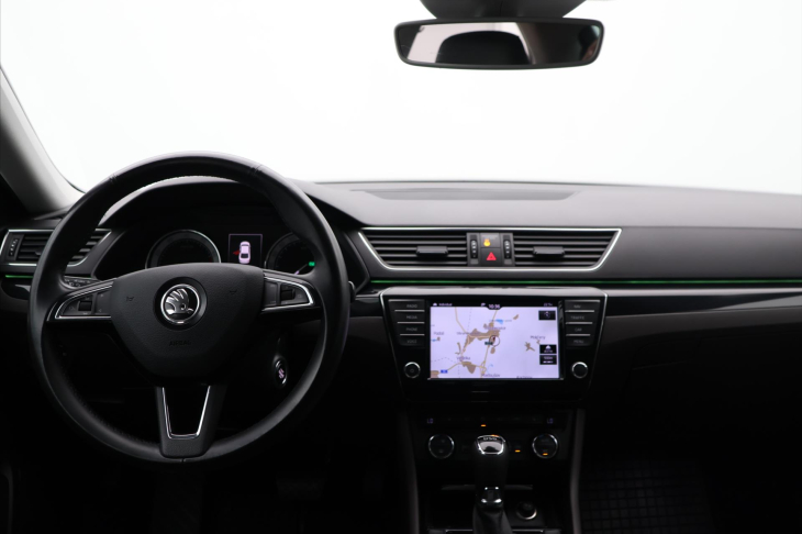 Škoda Superb 2,0 TSI 206kW DSG 4x4 L&K