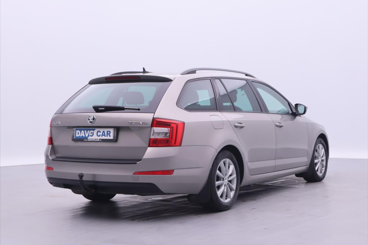 Škoda Octavia 1,6 TDI 77kW Elegance Tažné CZ