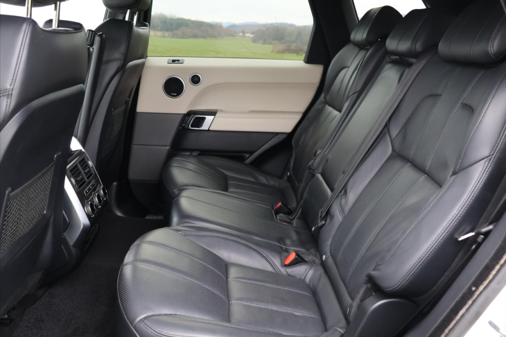Land Rover Range Rover Sport 3,0 SDV6 215kW Kůže Kamera CZ