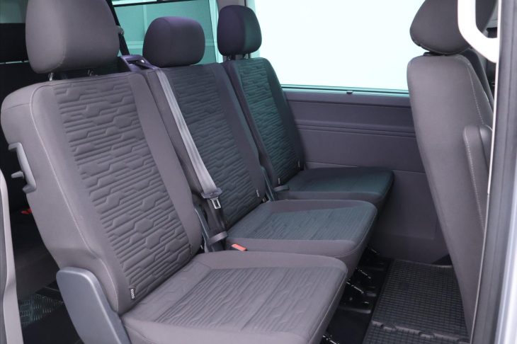 Volkswagen Caravelle 2,0 TDI 110 kW CZ