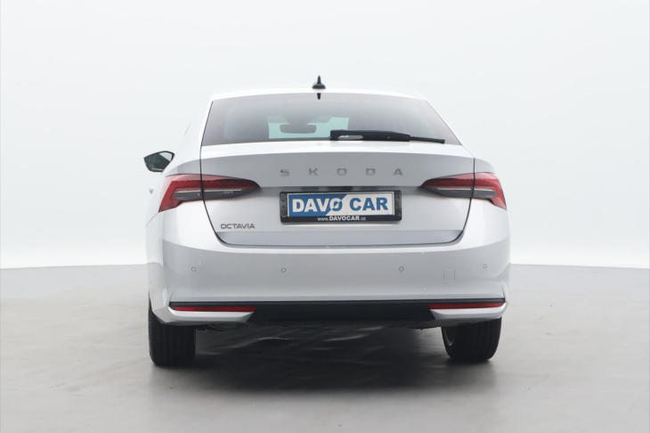 Škoda Octavia 2,0 TDI 110kW DSG Ultimate CZ