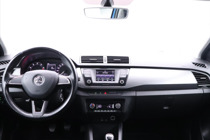 Škoda Fabia 1,2 TSI 81kW Style CZ 1.Maj.