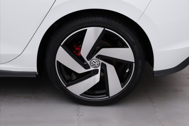 Volkswagen Golf 2,0 GTD 147kW DSG CZ DPH