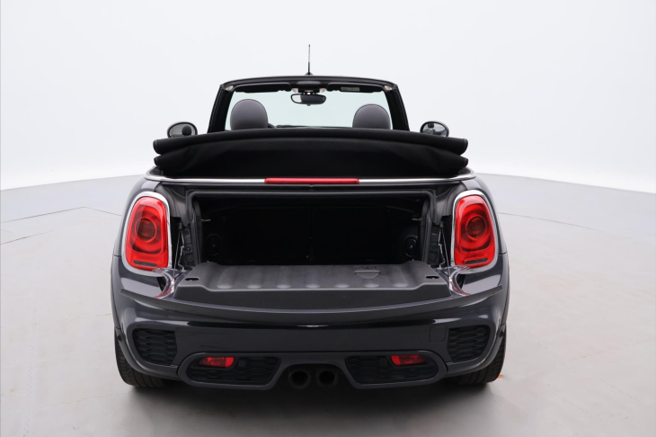 Mini Cooper 2,0 i JCW 206kW Cabrio Manual