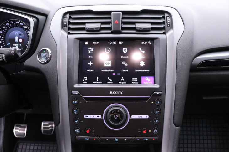 Ford Mondeo 2,0 TDCI 132kW ST LINE