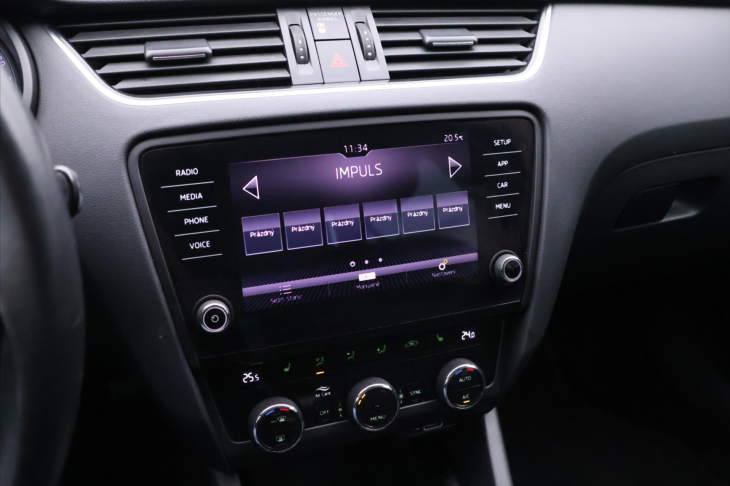 Škoda Octavia 1,6 TDI 85kW Style Tempomat