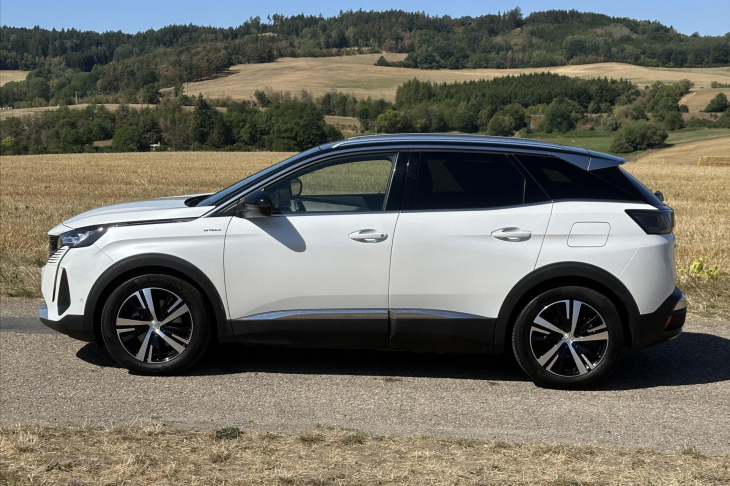 Peugeot 3008 1,6 PureTech 133kW Automat GT