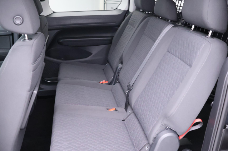 Volkswagen Caddy 2,0 TDI DSG Maxi Navi LED DPH