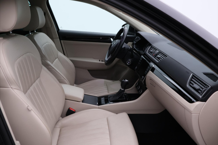 Škoda Superb 2,0 TDI 140kW L&K  Aut.klima