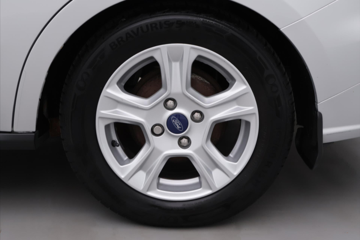 Ford Tourneo Courier 1,0 I 74KW CZ KLIMA TAŽNÝ