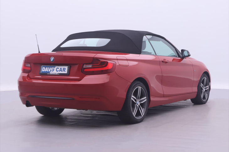 BMW Řada 2 2,0 220i 135kW Aut. Sport Line