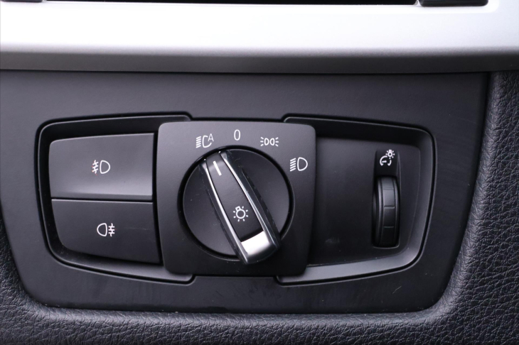 BMW Řada 3 3,0 330d 190kW Sport M-Paket