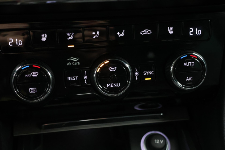 Škoda Superb 2,0 TDI 110kW L&K DSG DPH CZ