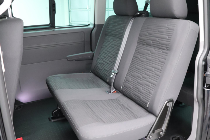 Volkswagen Caravelle 2,0 TDI 150kW DSG Long LED DPH