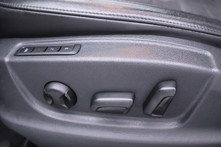 Škoda Octavia 1,4 TSI DSG Elegance+ Xenon