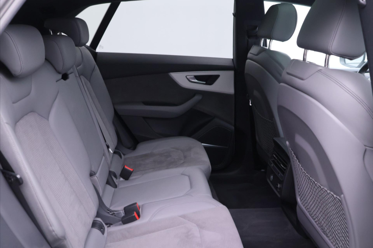 Audi Q8 3,0 250 kW ,4x4 ,Mild -Hybrid, DPH