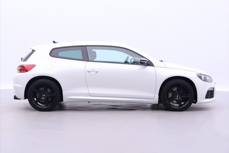 Volkswagen Scirocco 2,0 TSI 195kW R Serv.kniha
