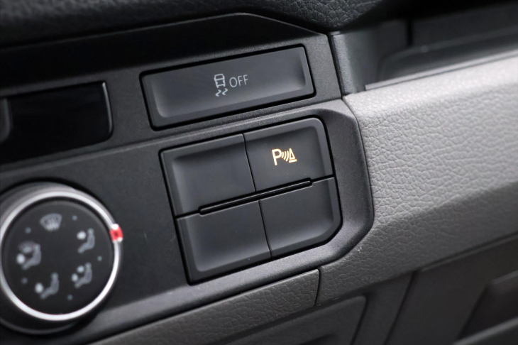 Volkswagen Crafter 2,0 TDI 130kW CZ Dílna DPH