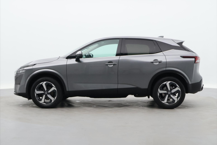 Nissan Qashqai 1,3 T-GDI N-Connecta CZ