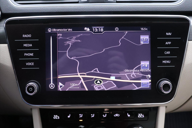 Škoda Superb 2,0 TDI 110kW Style CZ DPH 1.Maj