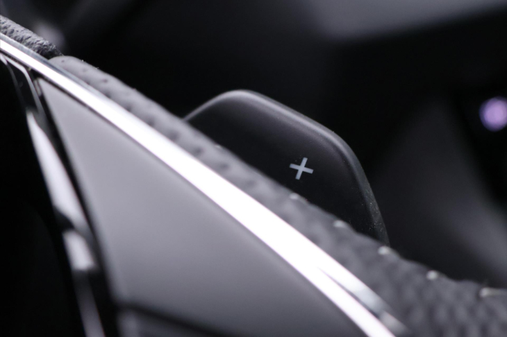 Škoda Karoq 2,0 TDI DSG 4x4 Sportline DPH