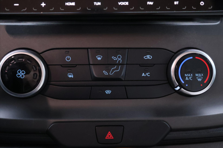 Ford Transit 2,0 CI MAGIS 84 XT CZ 1.MAJ. DPH