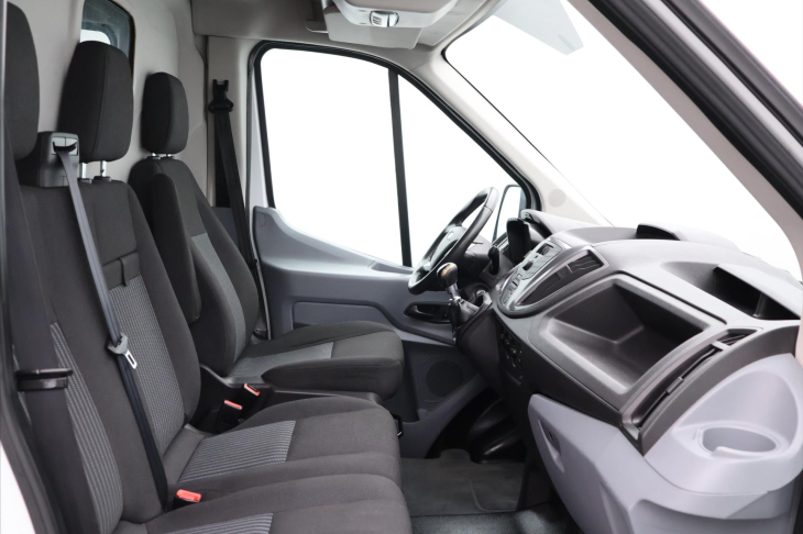 Ford Transit 2,2 TDCi 92kW 350 Tažné CZ