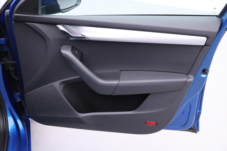 Škoda Octavia 1,6 TDI 81kW Style CZ DPH