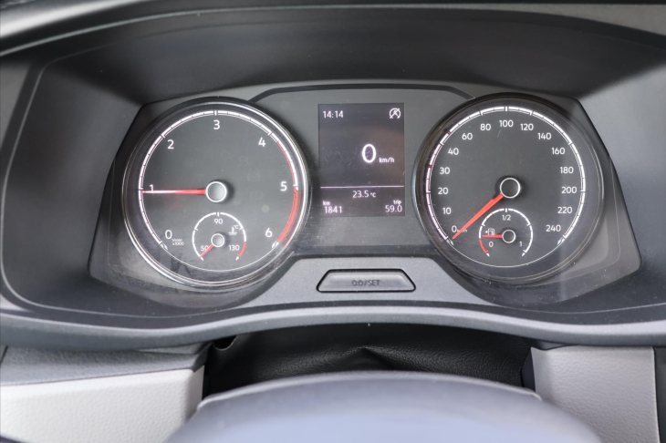 Volkswagen Transporter 2,0 TDI Long 6-Míst CZ DPH