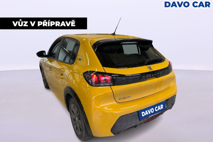 Peugeot 208 e-Allure 100kW DPH Elektro