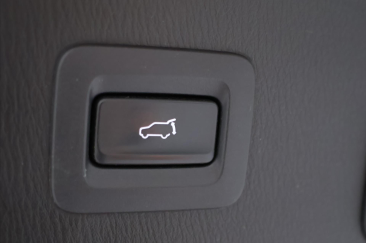 Mazda CX-5 2,0 SKYACTIV 121KW AWD REVOLUTION
