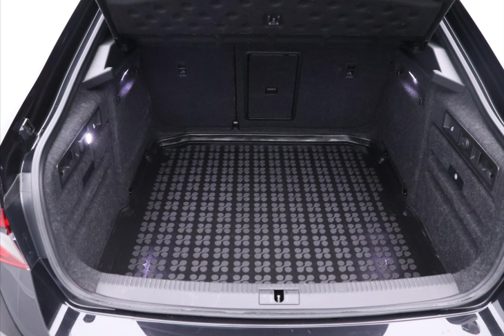 Škoda Superb 2,0 TDI 140kW DSG 4x4 CZ Sportline