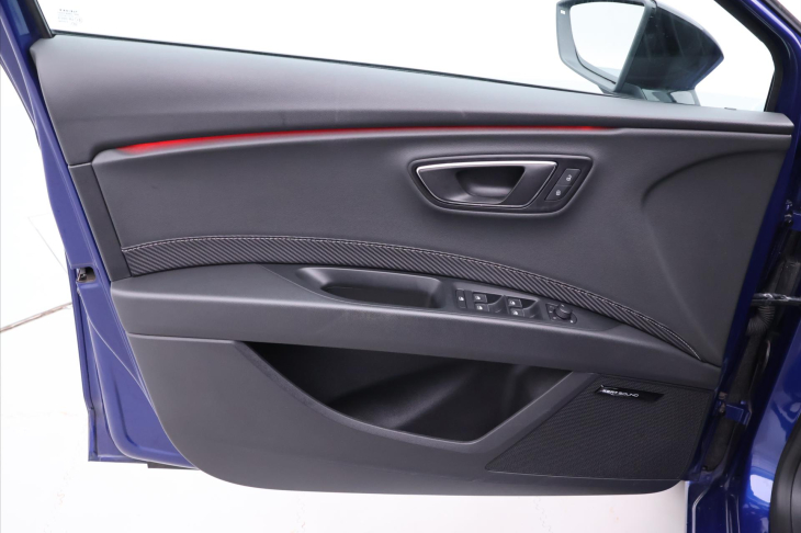 Seat Leon 2,0 TSI 221kW DSG Cupra 4Drive