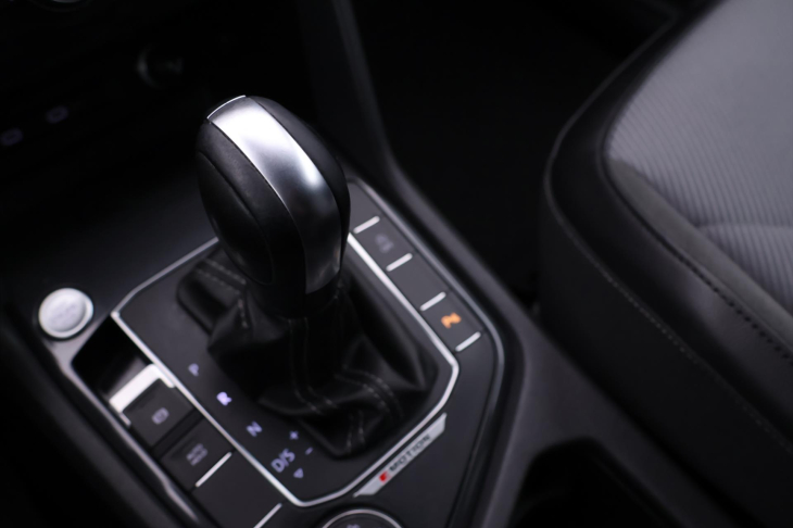 Volkswagen Tiguan Allspace 2,0 TDI DSG 4M R-Line Black DPH