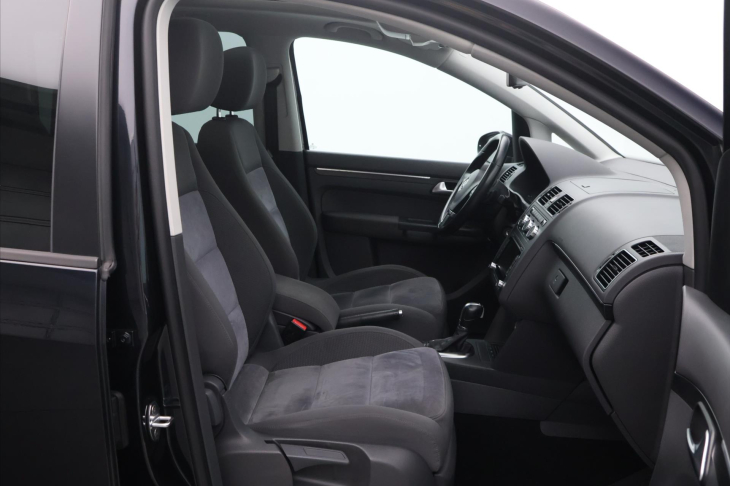 Volkswagen Touran 2,0 TDI 130kW Highline Xenon