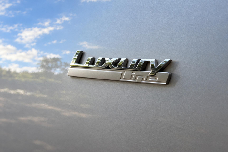 BMW Řada 5 2,0 530i xDrive Luxury Line