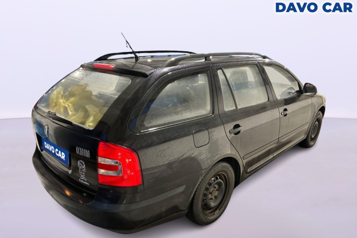 Škoda Octavia 1,6 MPi 75kW CZ 1.Maj Klima